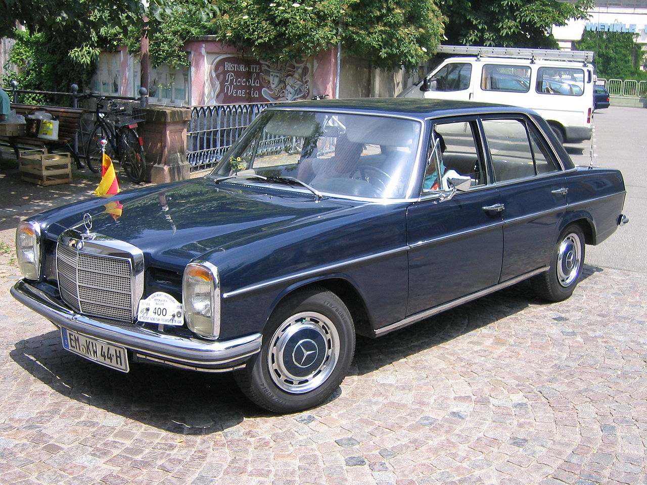 EM Mercedes 5796.jpg